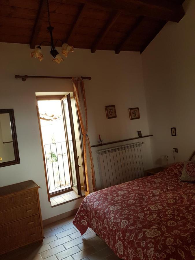 Casa Ernesto-Amica Dei Ciclisti Villa Acquasparta Bagian luar foto